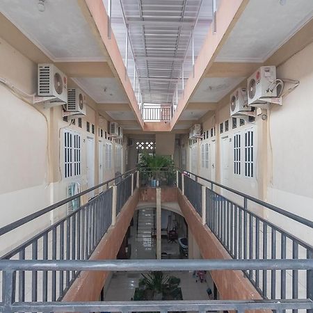 Reddoorz Syariah Near Terminal Batu Ampar 2 Otel Balikpapan  Dış mekan fotoğraf