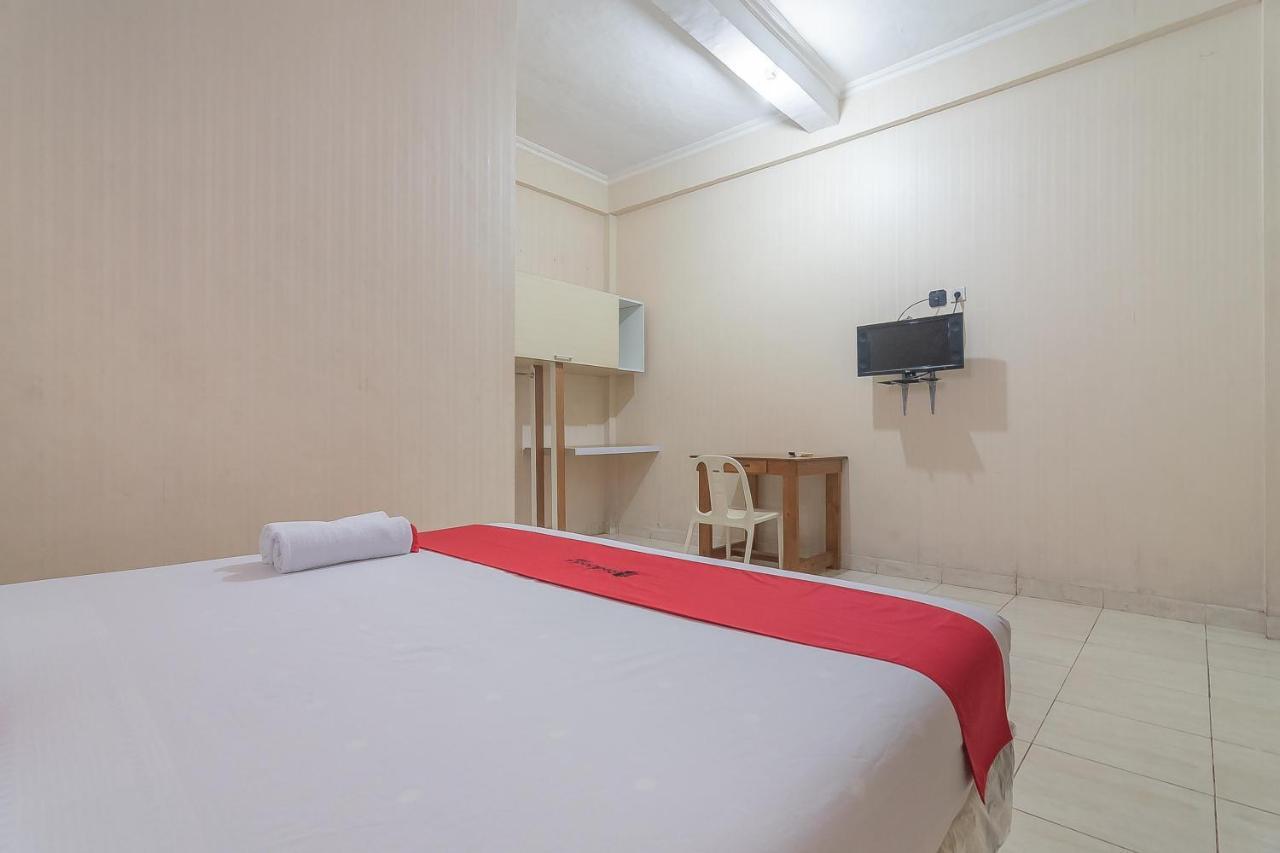 Reddoorz Syariah Near Terminal Batu Ampar 2 Otel Balikpapan  Dış mekan fotoğraf