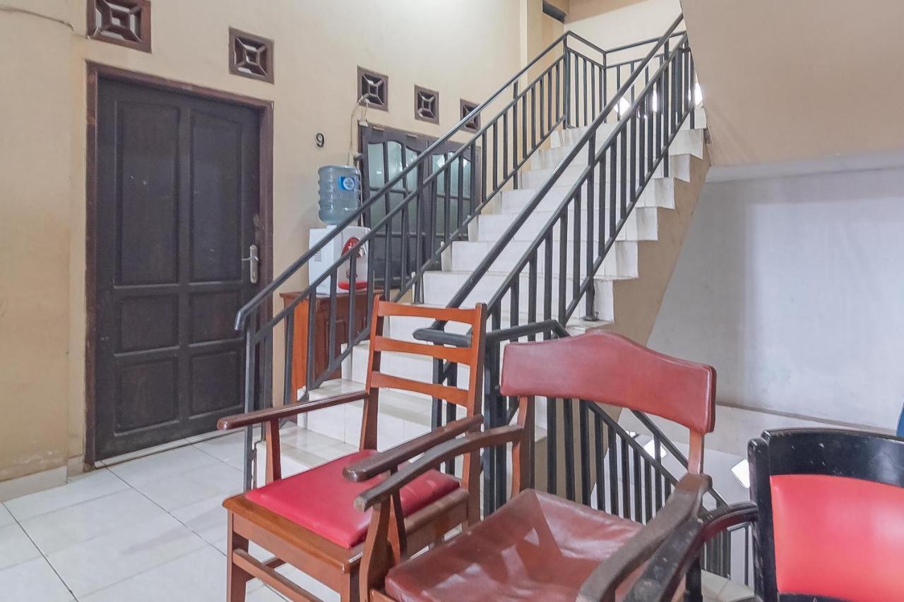 Reddoorz Syariah Near Terminal Batu Ampar 2 Otel Balikpapan  Dış mekan fotoğraf