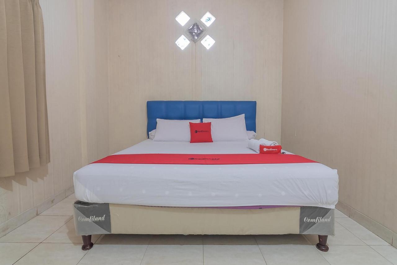 Reddoorz Syariah Near Terminal Batu Ampar 2 Otel Balikpapan  Dış mekan fotoğraf